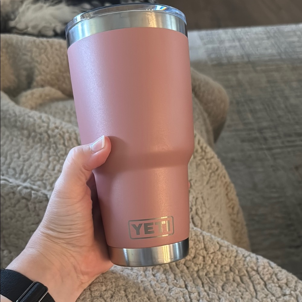YETI Rose Travel Mug